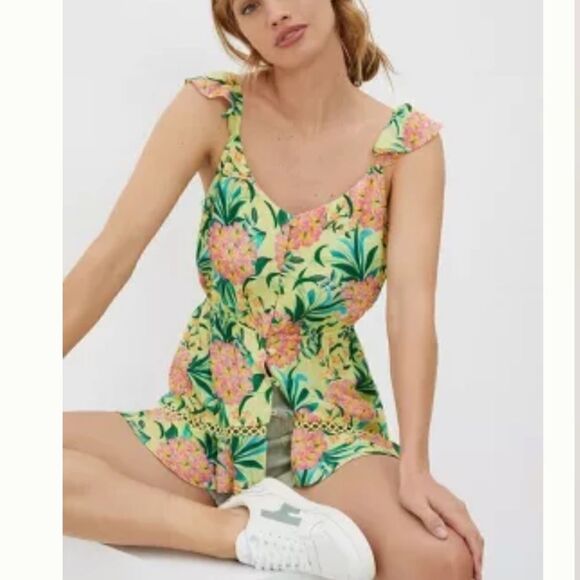 FARM Rio Floral Ruffle Tank Top NWT - Picture 1 of 9